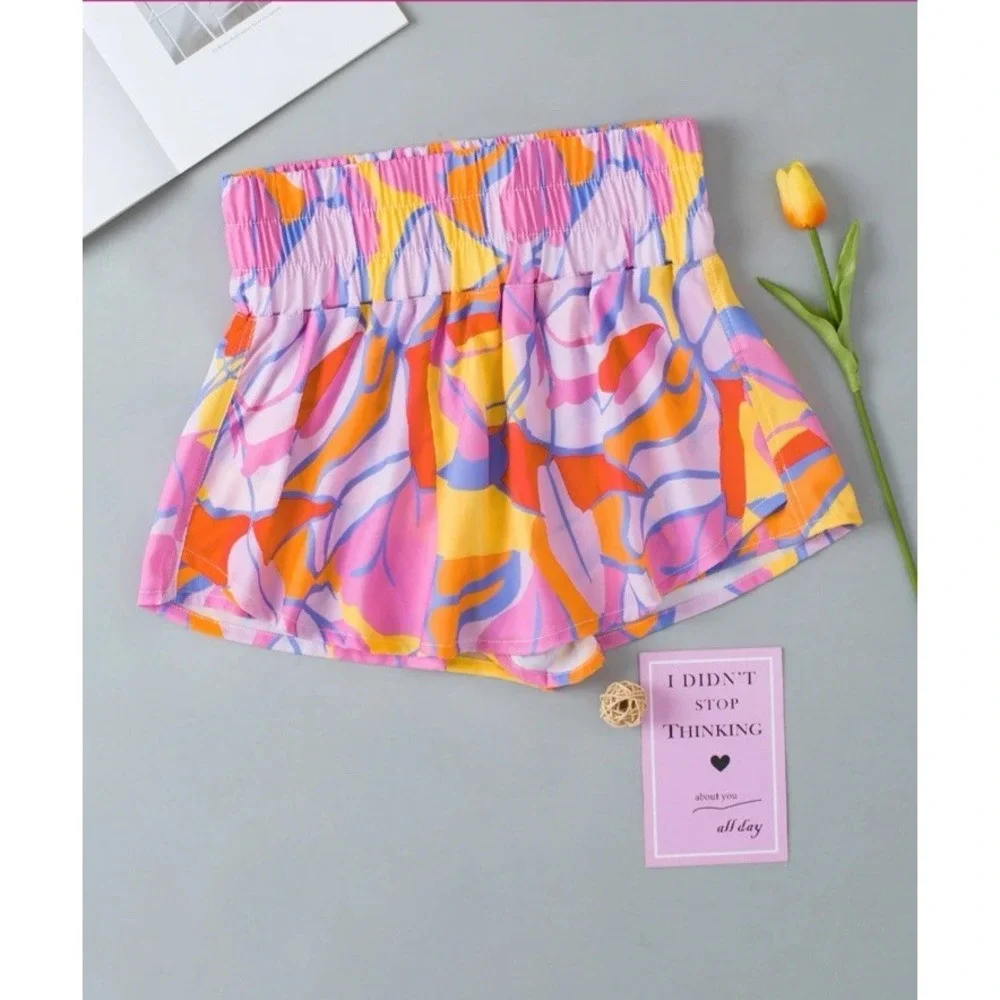 Charming Charlie‎ Women Size Small Contrast Print Elastic High Waist Shorts